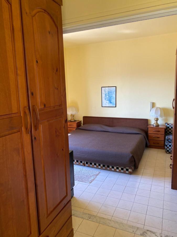Hotel Nettuno Диано-Марина Экстерьер фото